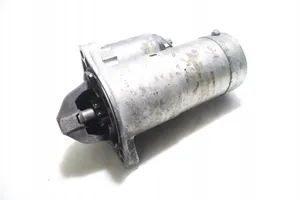 Opel Zafira B Starter motor 