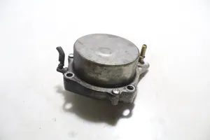 Opel Zafira B Vacuum pump 