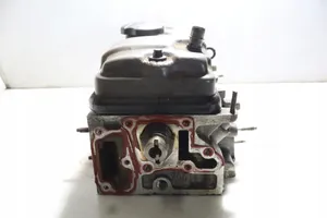 Peugeot 406 Engine head 