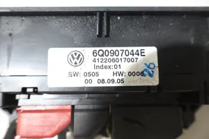 Volkswagen Golf IV Sisätuulettimen ohjauskytkin 
