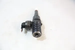 Volkswagen Golf IV Injecteur de carburant 0414720215