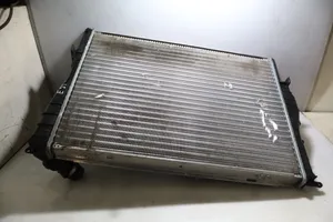 BMW 3 E90 E91 Radiateur de refroidissement 