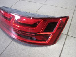Audi Q7 4M Luce di retromarcia 4M0945094