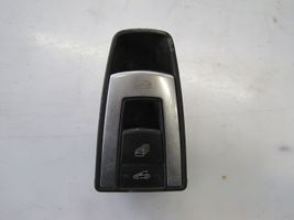 Mercedes-Benz E A207 Sudedamo stogo jungiklis A2078207410