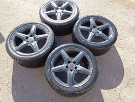 Mercedes-Benz CLS C218 X218 R18-hiilikuituvanne A2184011402A2184011502