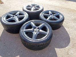 Mercedes-Benz CLS C218 X218 R18-hiilikuituvanne A2184011402A2184011502