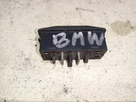 BMW 5 E34 Multifunkcinis valdymo jungtukas/ rankenėlė 61311378634