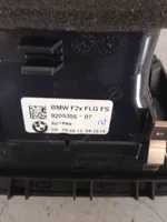 BMW 1 F20 F21 Dysze / Kratki środkowego nawiewu deski rozdzielczej 920535507