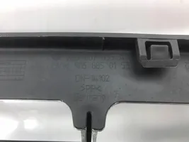 Volkswagen Crafter Mascherina inferiore del paraurti anteriore 2E0807835A