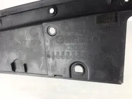 Mazda 6 Rivestimento della modanatura della chiusura del vano motore/cofano GHP950717