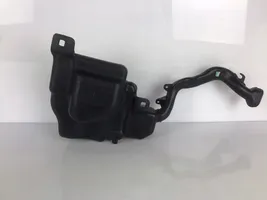 Mercedes-Benz GLA W156 Réservoir de liquide lave-glace A2468601160