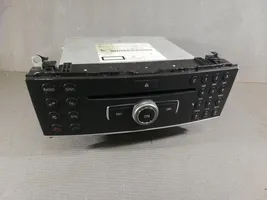 Mercedes-Benz C W204 Panel / Radioodtwarzacz CD/DVD/GPS A2049008605