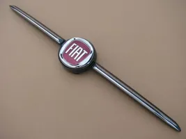 Fiat 500 Etupuskurin ylempi jäähdytinsäleikkö 735637413