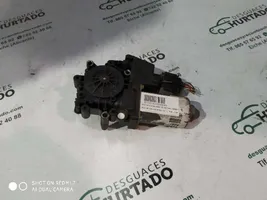 Audi A8 S8 D2 4D Motorino alzacristalli della portiera anteriore 05071926