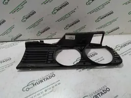 BMW 3 E30 Griglia anteriore 18760920