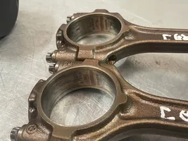 Opel Astra J Piston 