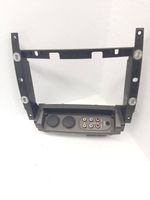 Land Rover Range Rover L322 Changeur CD / DVD XH4219C059