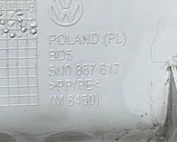 Volkswagen Tiguan Osłona / Listwa podsufitki bagażnika 5N0867617