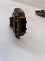 Audi 80 90 B3 Aizdedzes spoļu bloks "Komutators" 4A0905351