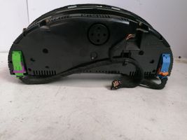 Audi A4 S4 B7 8E 8H Tachimetro (quadro strumenti) 8E0920931D