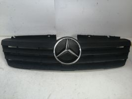 Mercedes-Benz Vaneo W414 Etupuskurin ylempi jäähdytinsäleikkö A4148800085