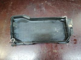 Mercedes-Benz C W204 Fuse box cover A2045400082