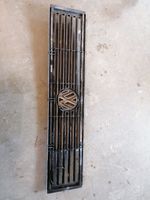 Volkswagen I LT Grille calandre supérieure de pare-chocs avant 