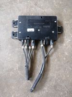 Audi A4 S4 B5 8D Aerial antenna amplifier 4D0035530