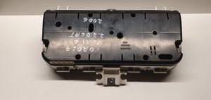 Toyota Corolla Verso AR10 Compteur de vitesse tableau de bord 838000F091