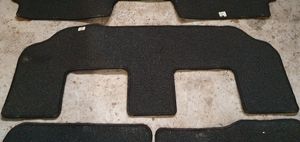 Toyota Corolla Verso AR10 Kit tapis de sol auto 012054854