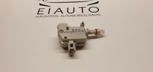 Volkswagen Phaeton Fuel tank cap lock motor 1C0810773