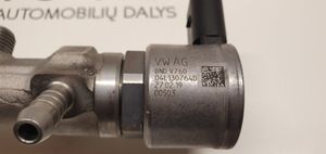 Volkswagen PASSAT B8 Fuel distributor 04L089H