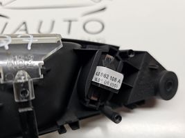 Audi Q7 4L Takaoven sisäkahva 4L0837020