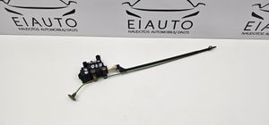 BMW X5 E70 Motorino del tappo del serbatoio del carburante 6985882