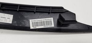 BMW X5 E70 Kojelaudan hansikaslokeron lista P0117840