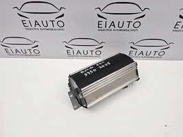 BMW 5 E60 E61 Keleivio oro pagalvė 39703970809L