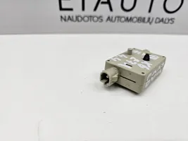 BMW X6 E71 Aerial antenna amplifier 6990090