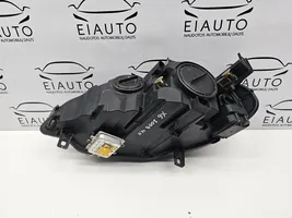 BMW X6 E71 Lampa przednia 16635400R