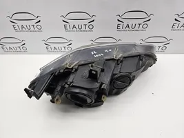 BMW X6 E71 Lampa przednia 16635100L