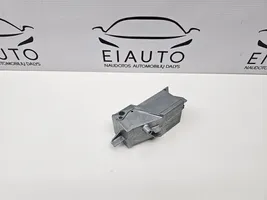 Ford Mondeo MK IV Blocchetto del volante 7G913F880