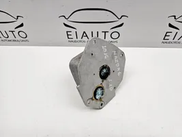 Mazda 6 Supporto di montaggio del filtro dell’olio 5Z03