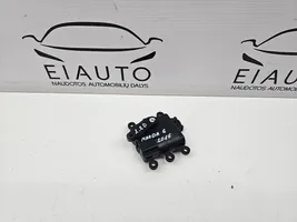 Mazda 6 Moteur / actionneur de volet de climatisation 5W03B