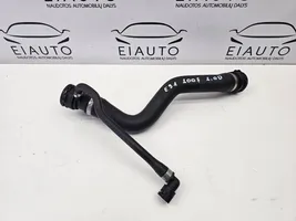 BMW 3 E90 E91 Tuyau de liquide de refroidissement moteur 7148378