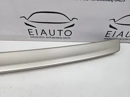 Mercedes-Benz E W212 Spoiler del portellone posteriore/bagagliaio BZ05212010