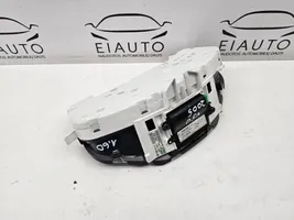 Volvo V50 Compteur de vitesse tableau de bord 30710071