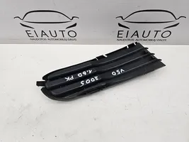 Volvo V50 Etupuskurin alempi jäähdytinsäleikkö 30657009