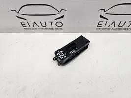 Volvo V50 Interruptor del elevalunas eléctrico 30710787