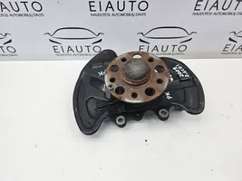 Mercedes-Benz C W204 Front wheel hub A20401