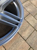 Porsche Macan R19 alloy rim 