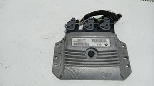 Renault Megane III Sterownik / Moduł ECU 237100131R